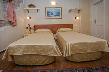 Residence Marco Polo Ровин Екстериор снимка